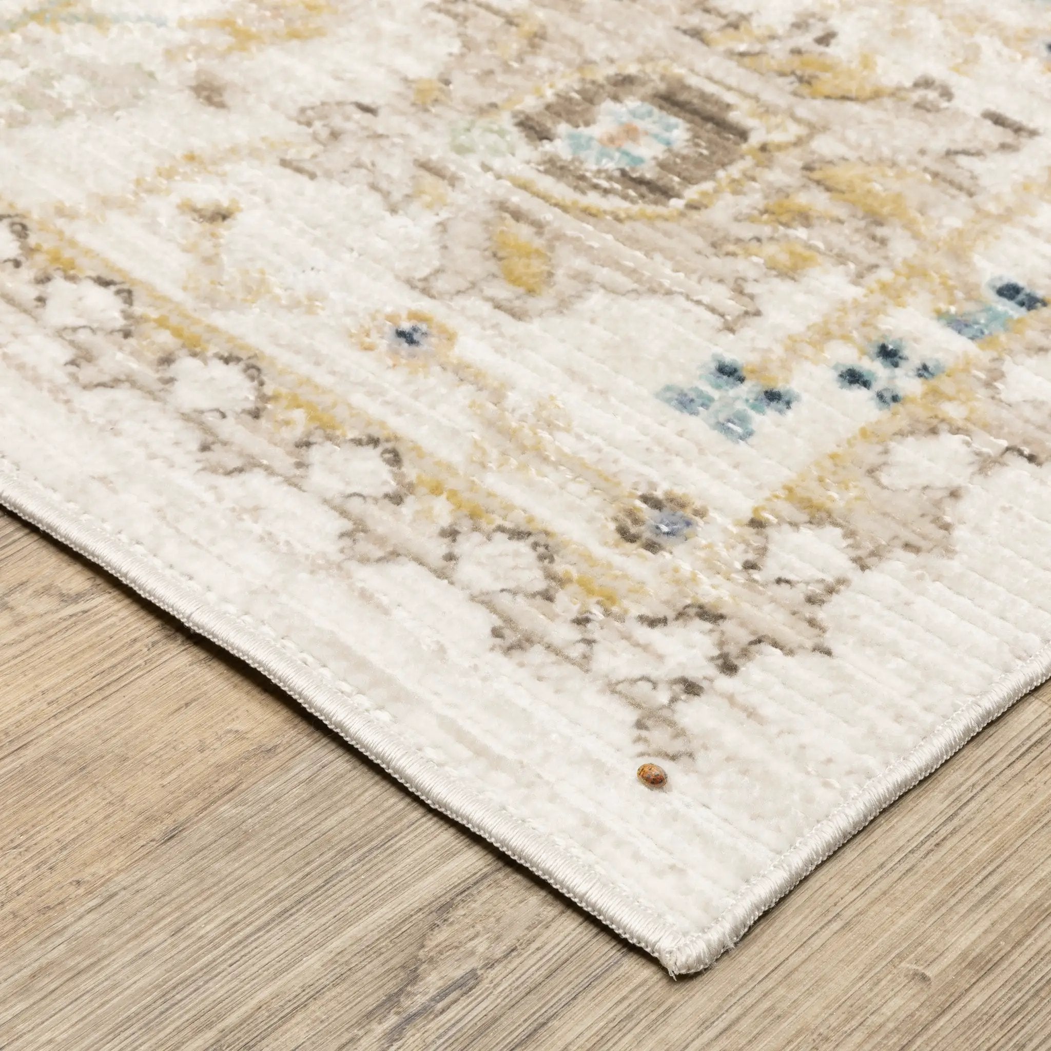 Cavett CAV13 Blue/ Pink Area Rug by Oriental Weavers