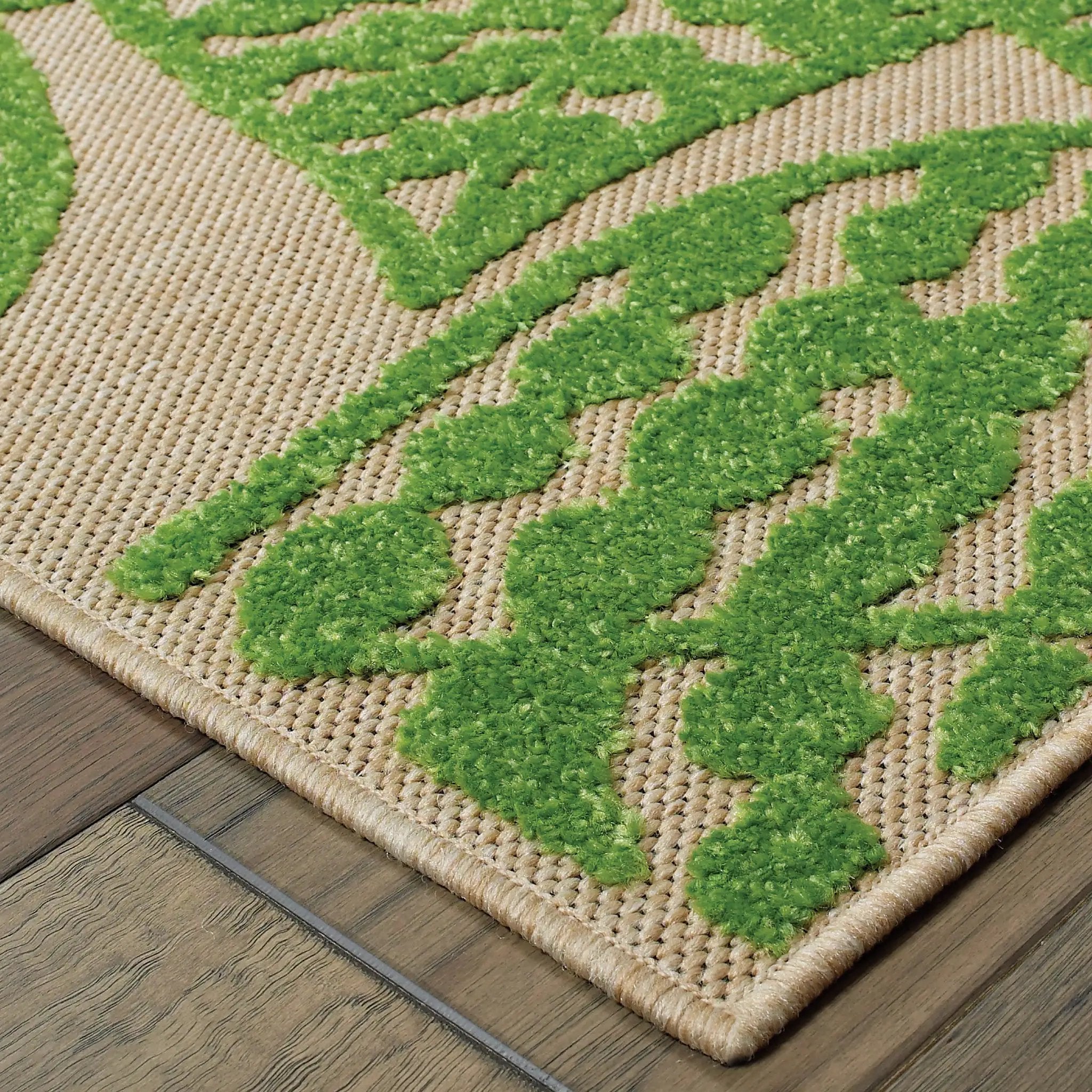 Cayman 566F9 Sand/ Green Area Rug by Oriental Weavers