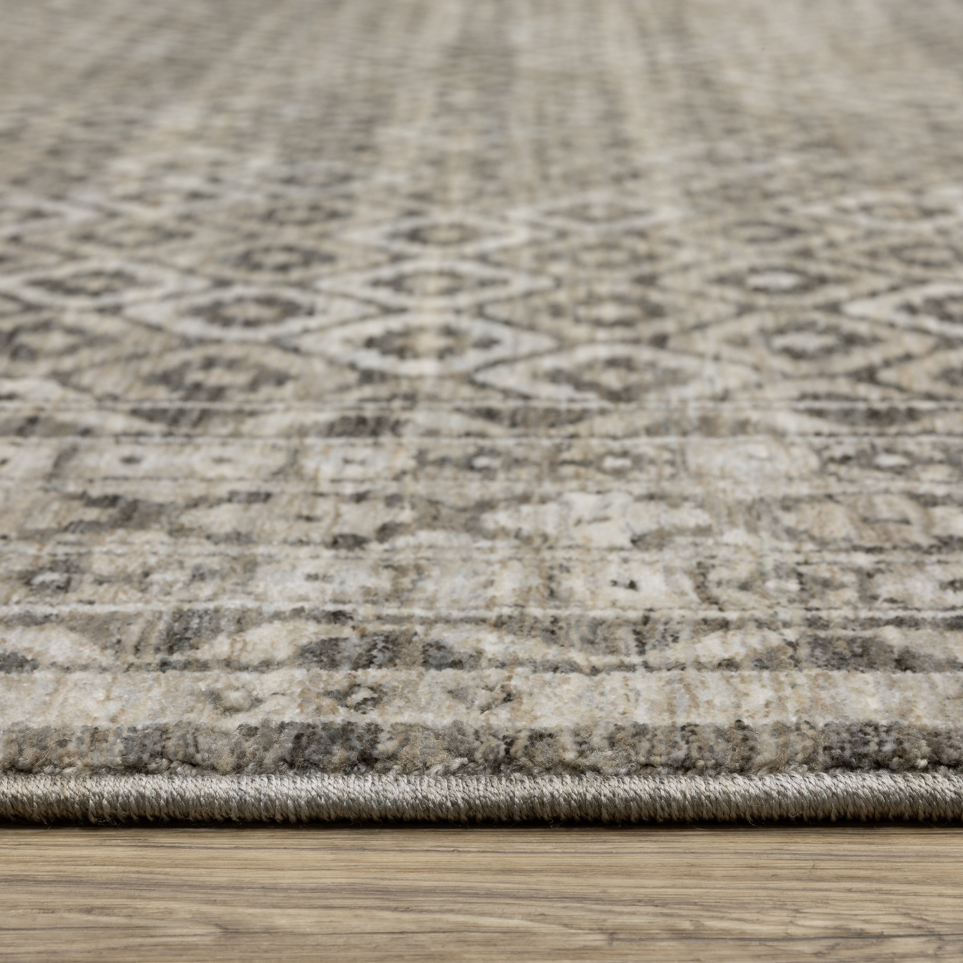 Oriental Weavers Chamberlain CH03B plush traditional rug featuring decorative pattern in grey/ beige tones