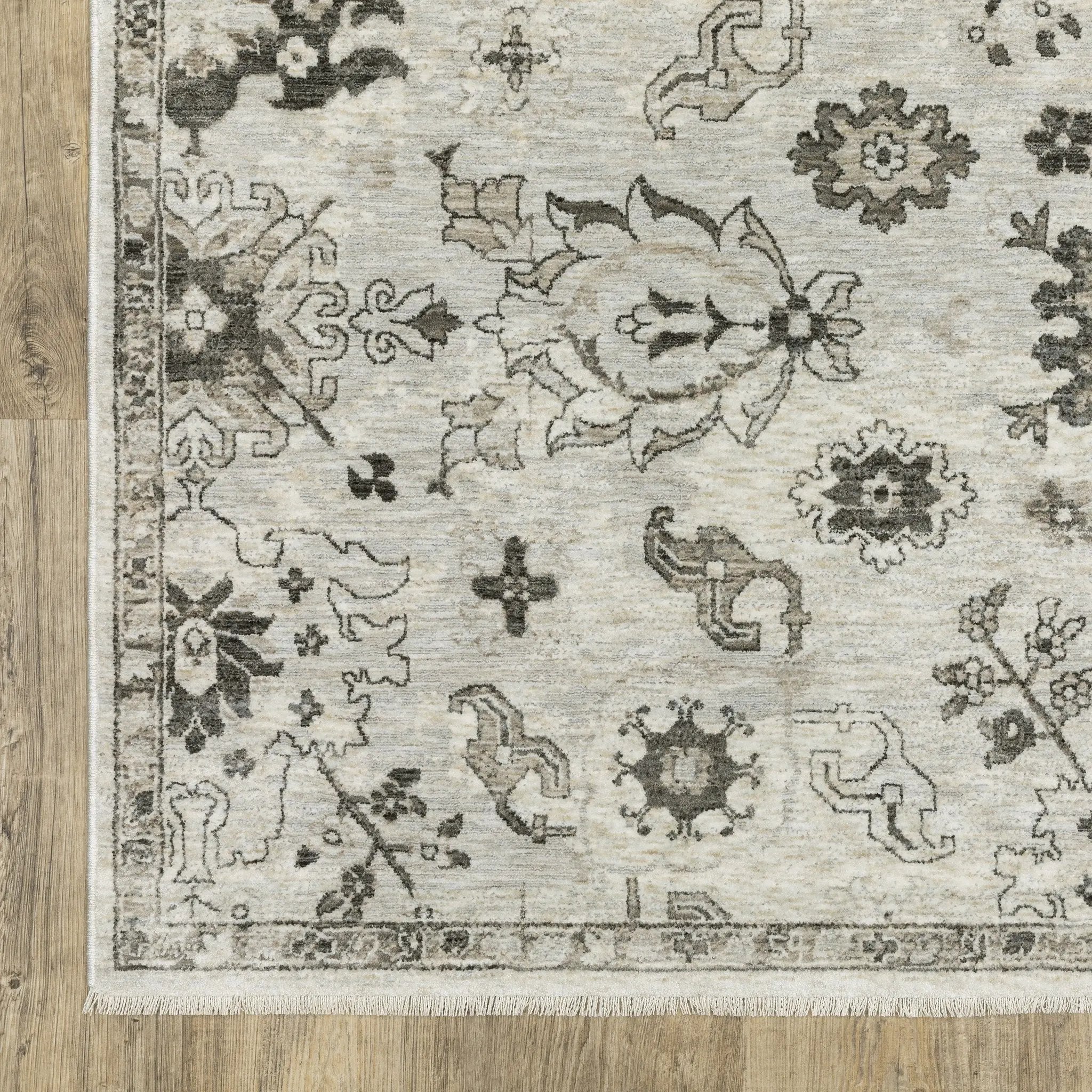 Chamberlain CH06B Ivory/ Grey Area Rug by Oriental Weavers