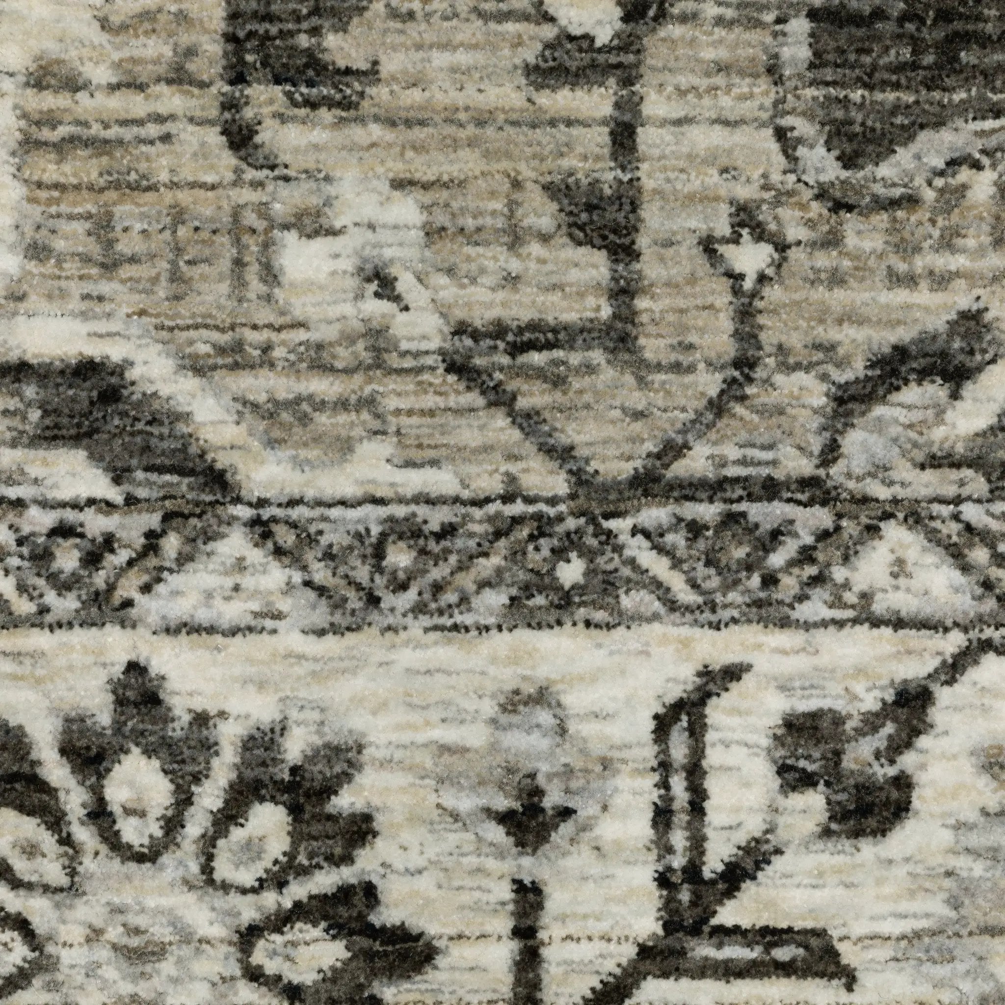 Chamberlain CH08B Grey/ Beige Area Rug by Oriental Weavers