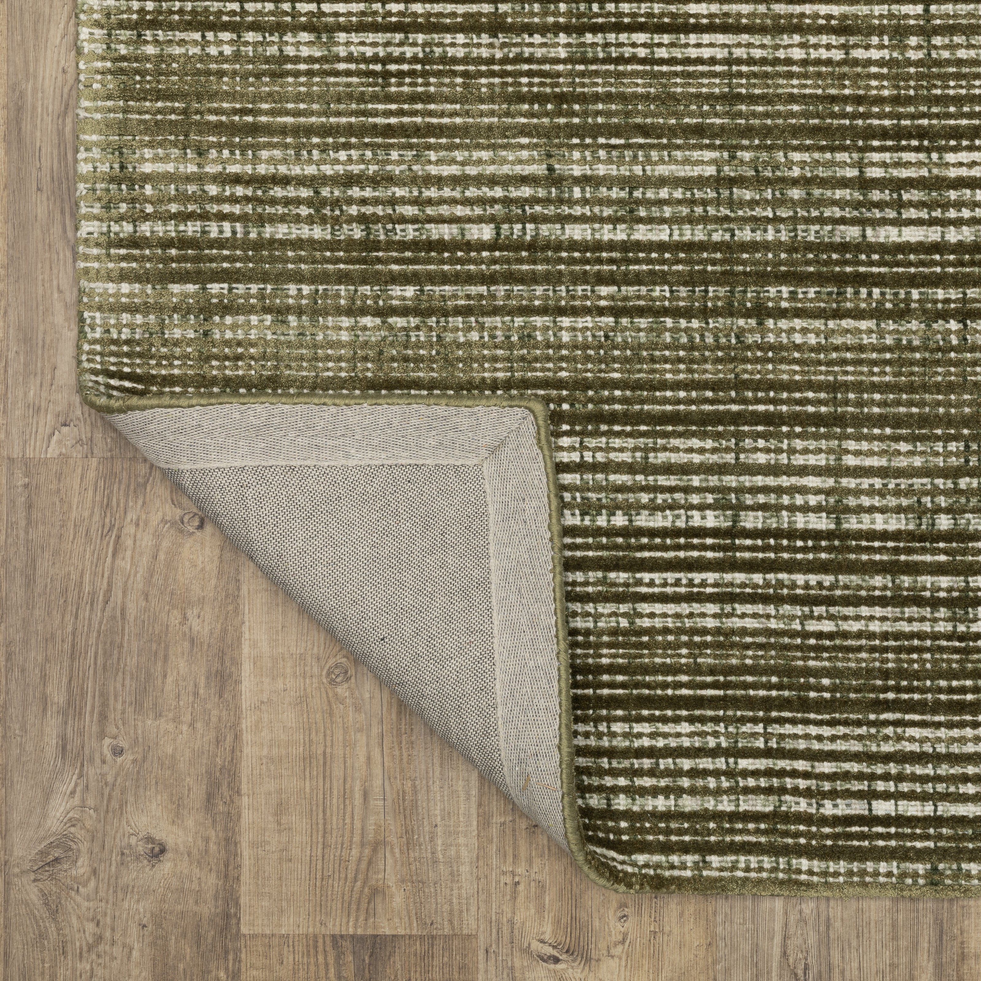 Oriental Weavers Circa CIR07 soft area rug featuring textured design in green/ ivory tones