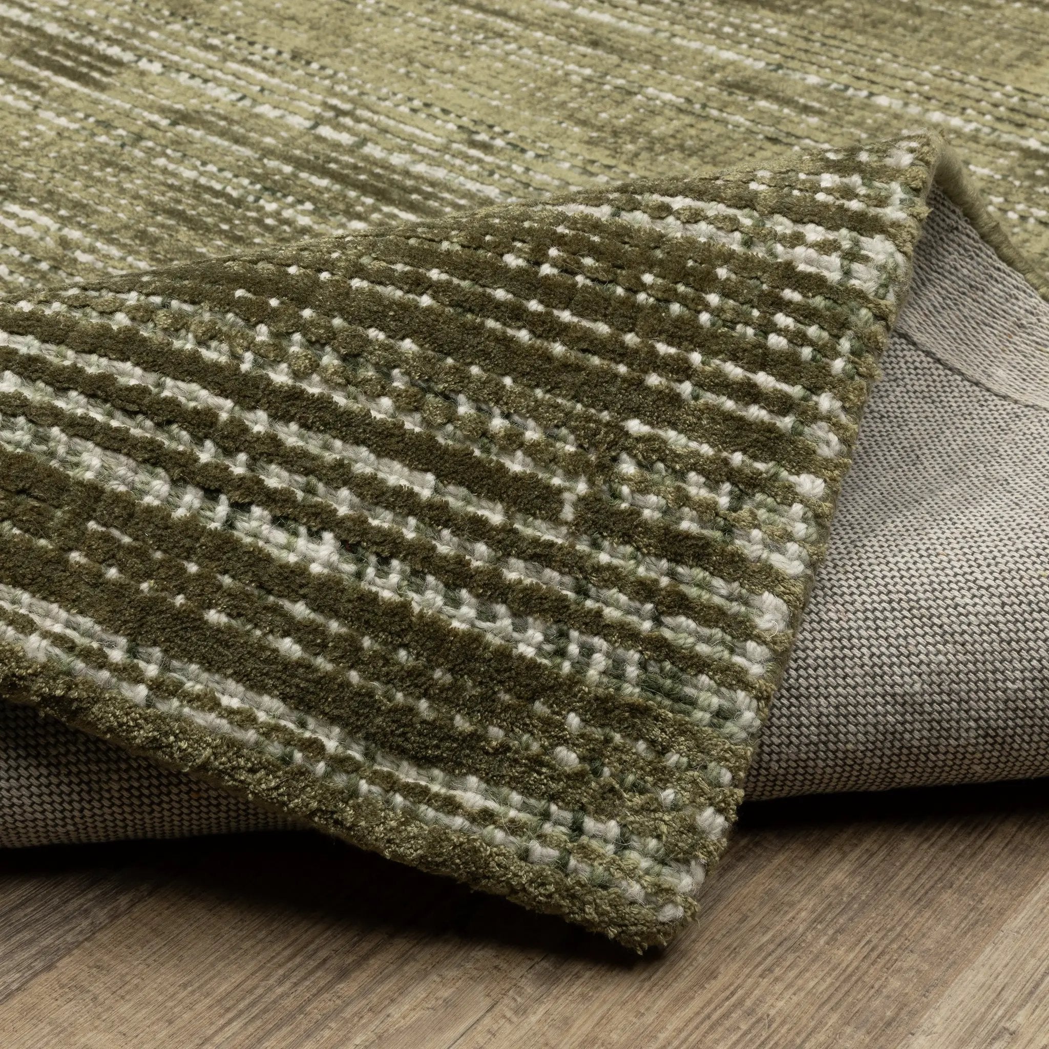 Circa CIR07 Green/ Ivory Area Rug by Oriental Weavers