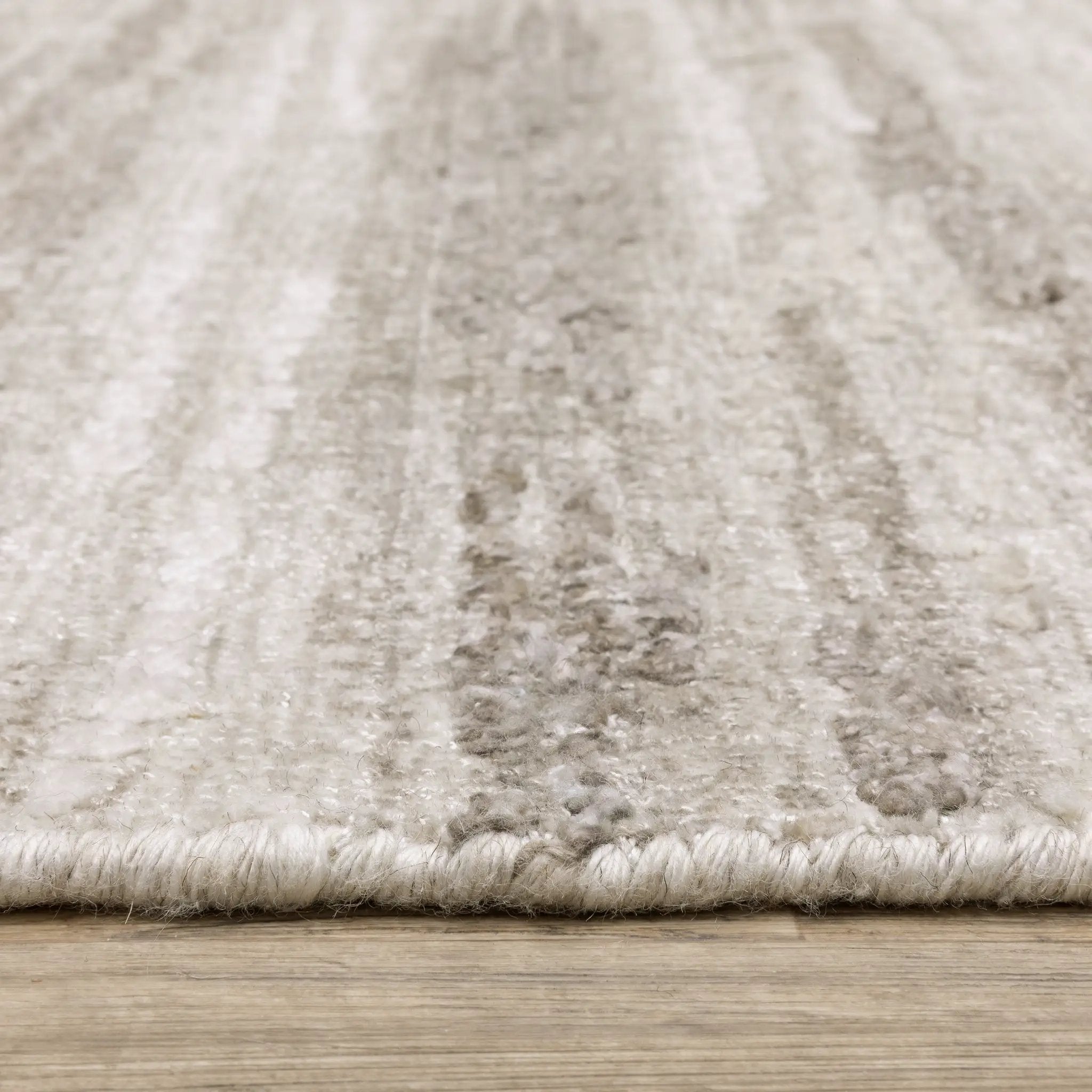 Clarke CLA01 Beige/ Brown Area Rug by Oriental Weavers