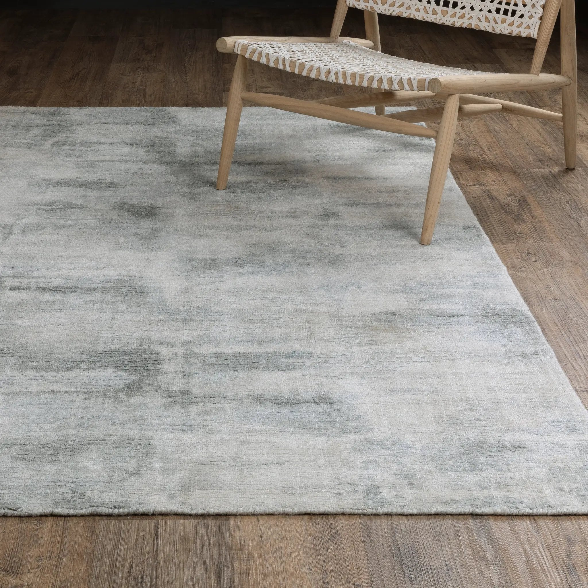 Clarke CLA05 Beige/ Grey Area Rug by Oriental Weavers