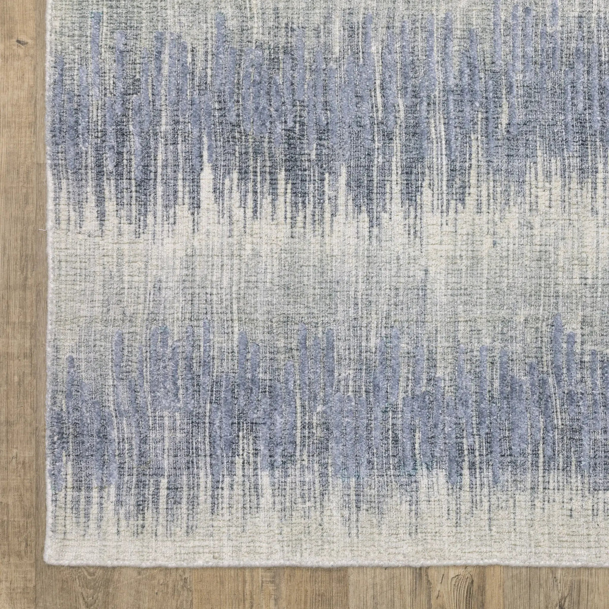 Clarke CLA06 Blue/ Ivory Area Rug by Oriental Weavers