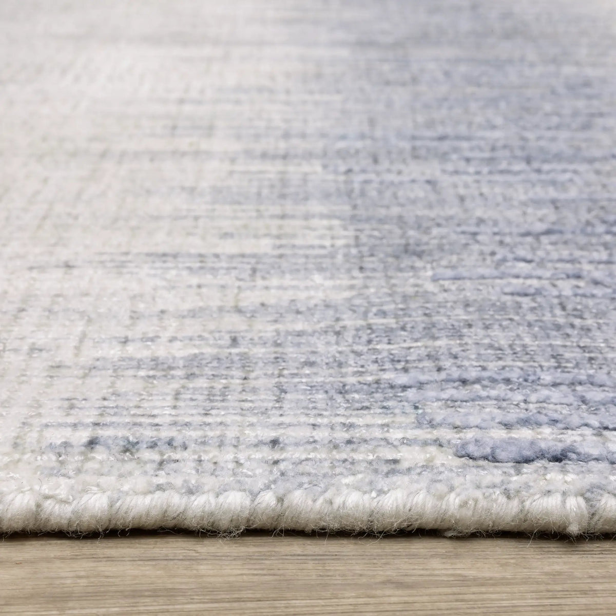 Clarke CLA06 Blue/ Ivory Area Rug by Oriental Weavers