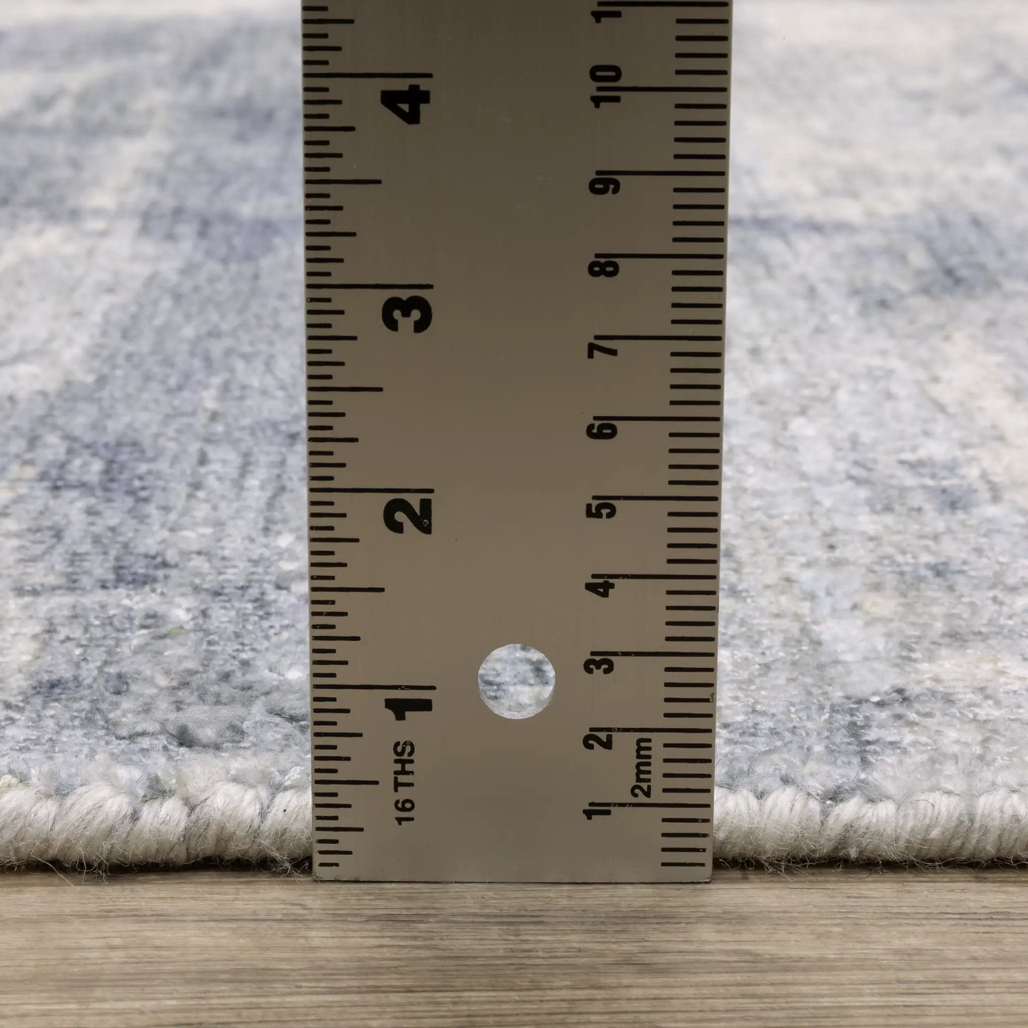 Clarke CLA07 Blue/ Ivory Area Rug by Oriental Weavers