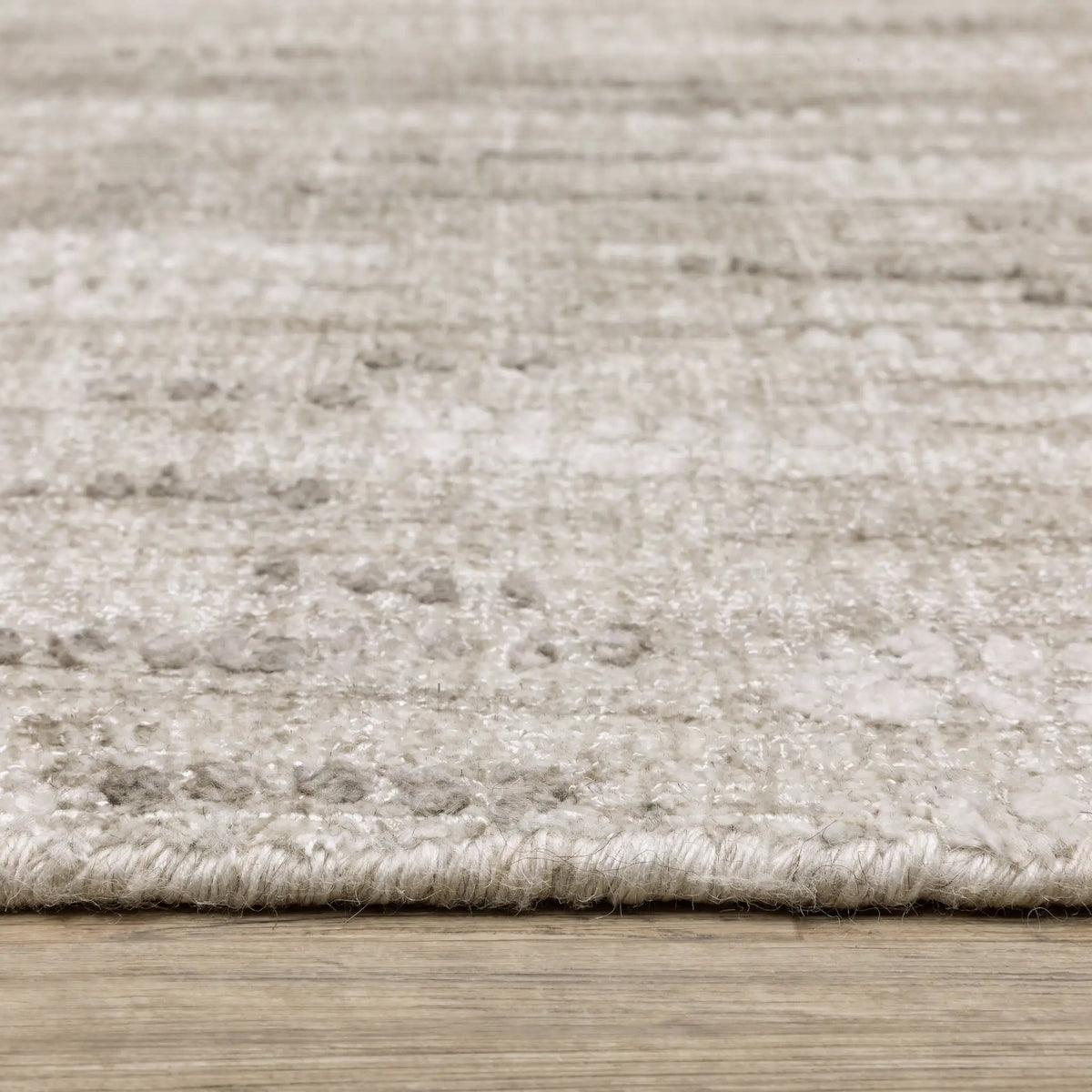 Clarke CLA08 Beige/ Brown Area Rug by Oriental Weavers