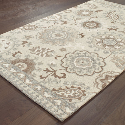 Oriental Weavers Craft 93005 soft traditional rug featuring decorative pattern in ivory/ grey tones