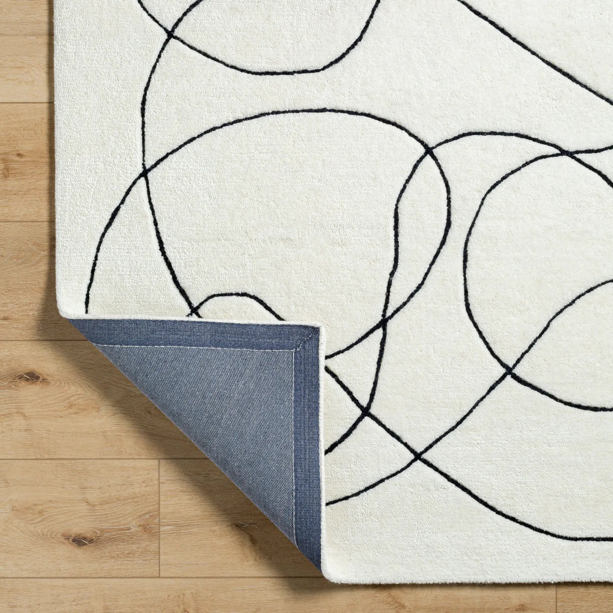 Portobello PBO-2301 Cream Area Rug by LIVABLISS