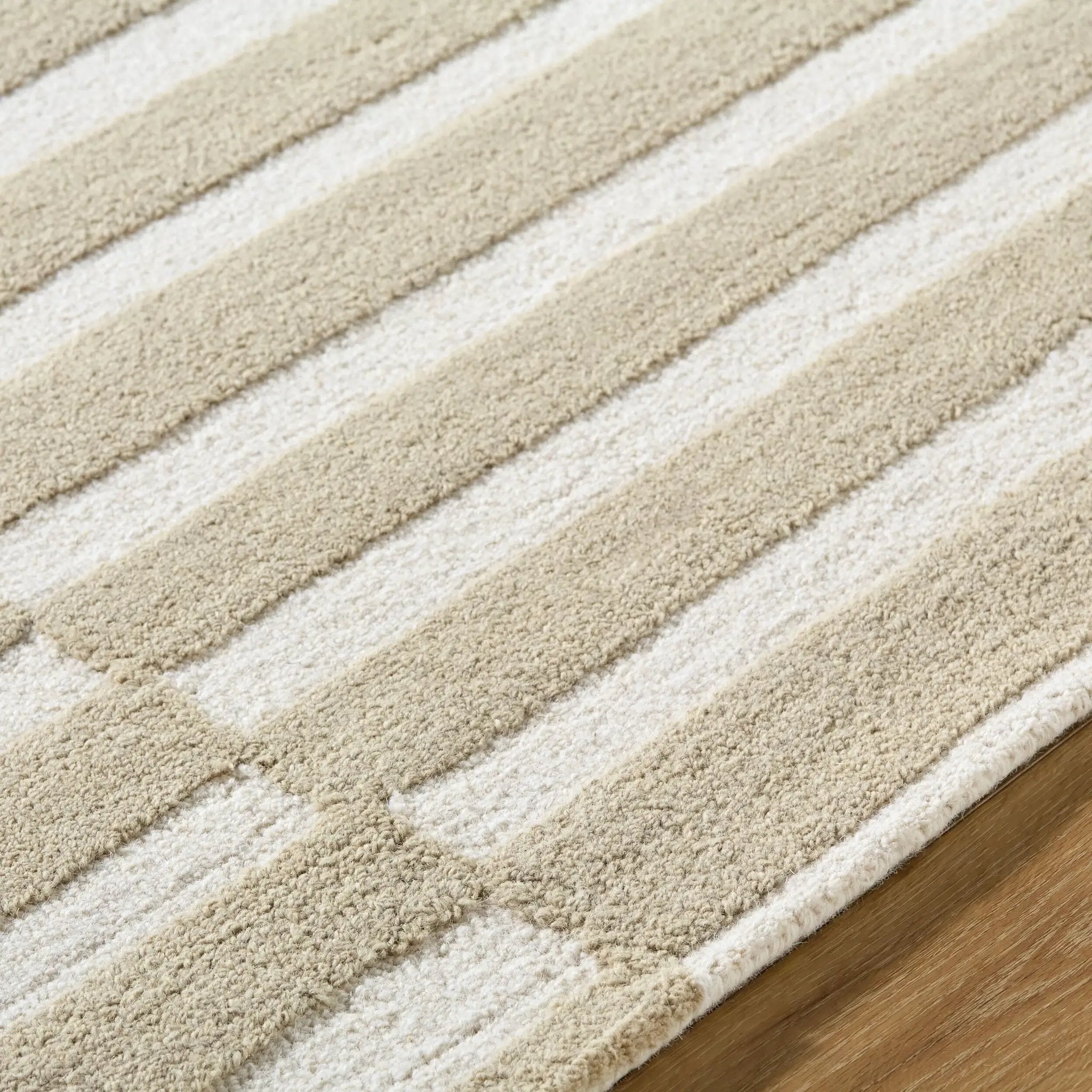 Idaho PNWID-2301 Beige Area Rug by Our PNW Home x LIVABLISS