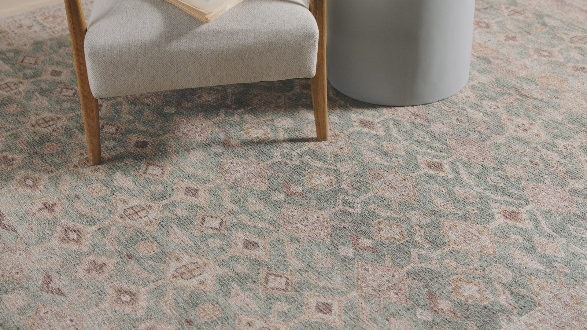 Angela Rose x Loloi Aubrey AUB-02 Aqua / Sand Area Rug