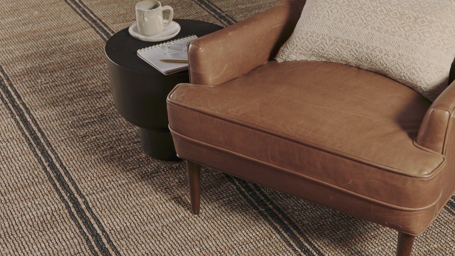 Angela Rose x Loloi Colton CON-01 Natural / Black Area Rug