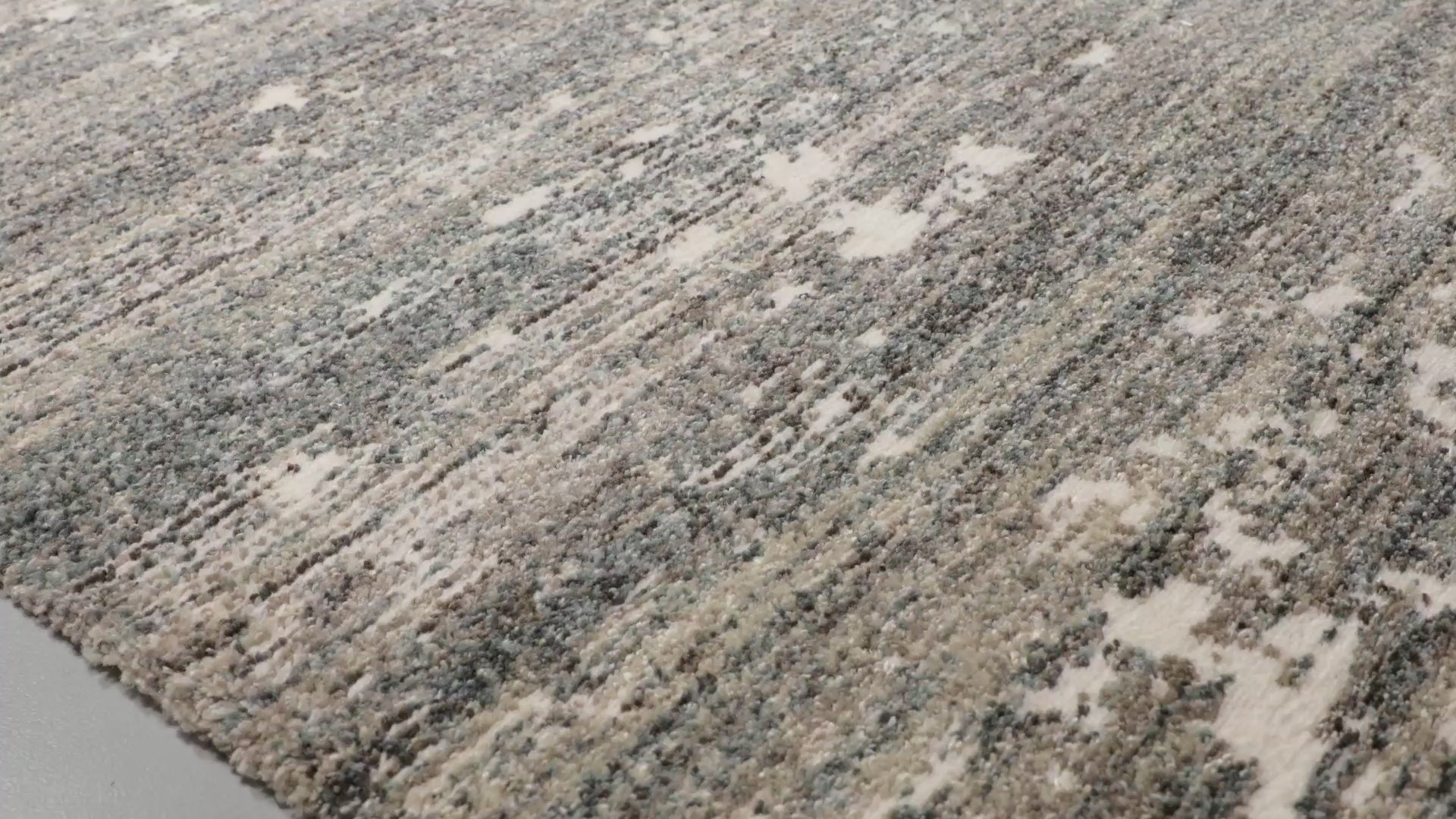 Loloi Augustus AGS-06 Fog Area Rug