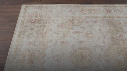 Loloi Heidi HEI-02 Sage / Multi Area Rug