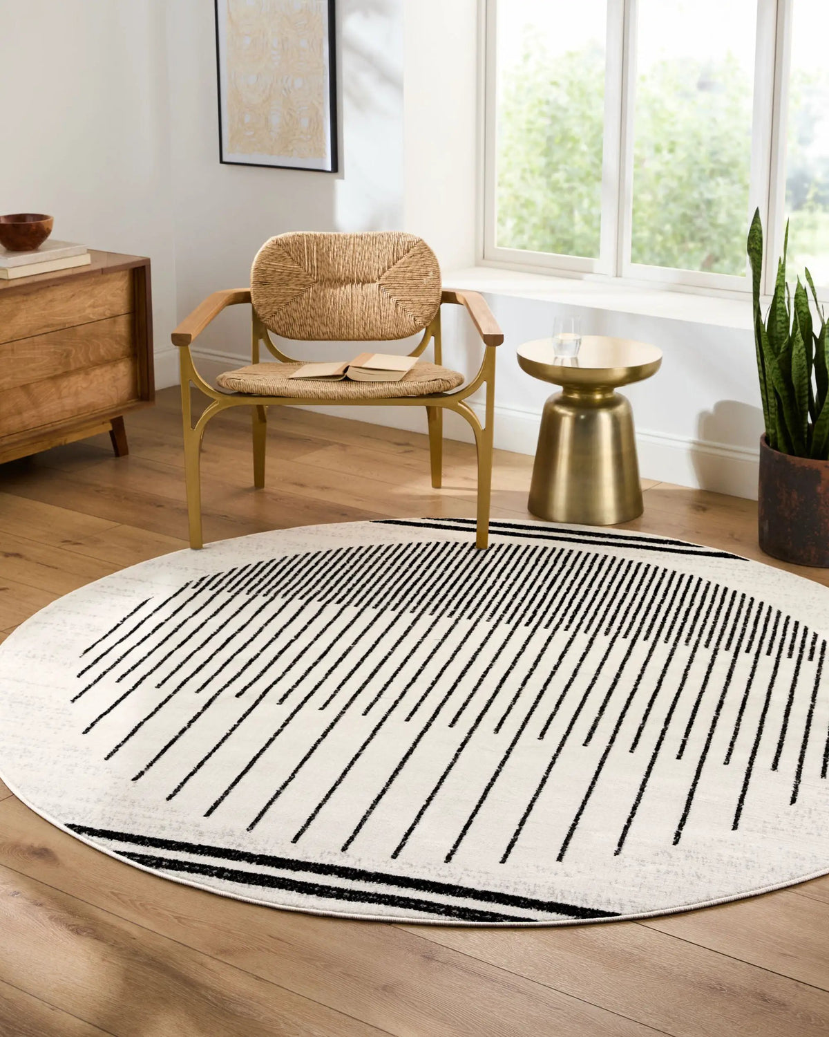 LIVABLISS Pisa PSS-2315 Black Area Rug