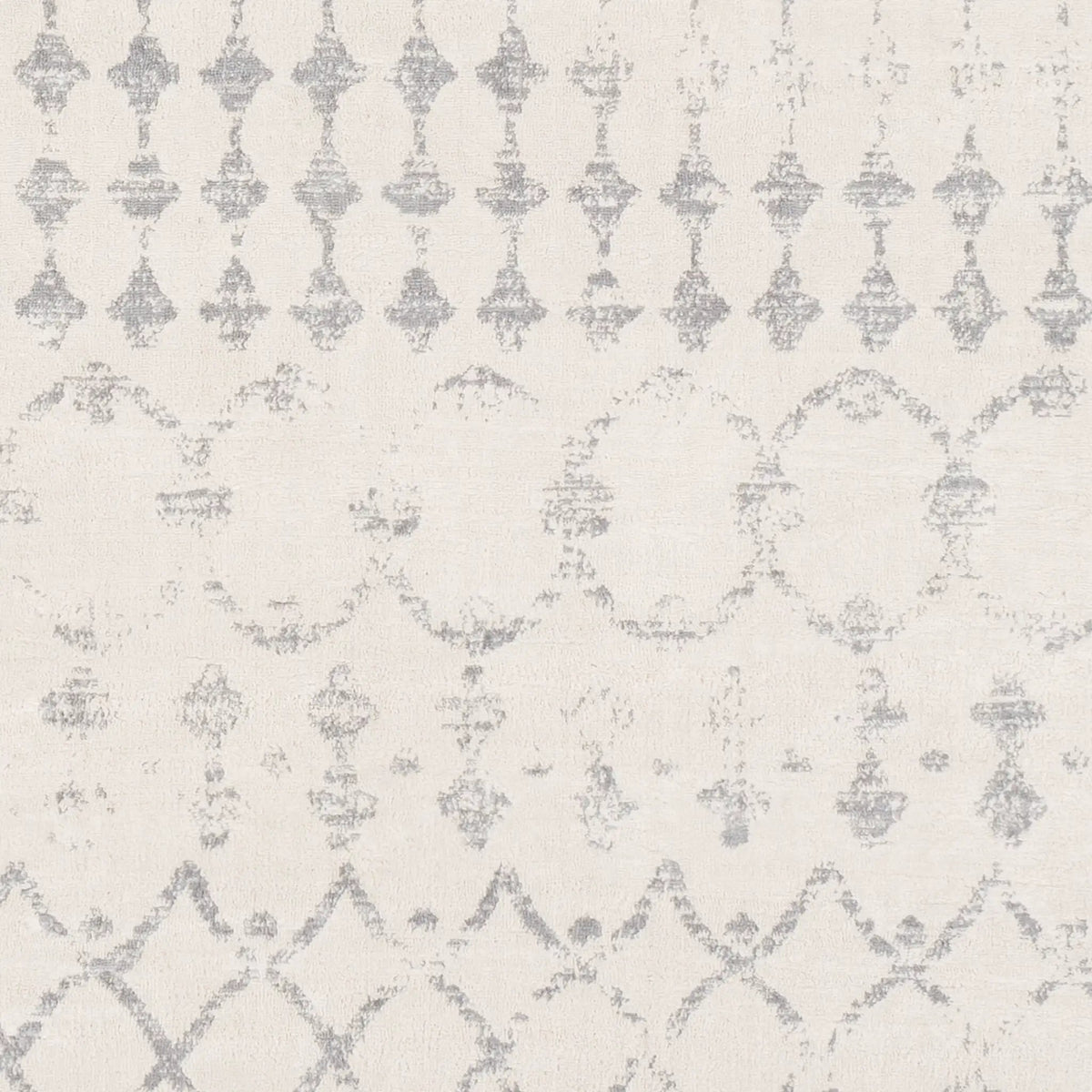 LIVABLISS Roma ROM-2343 Off-White Area Rug
