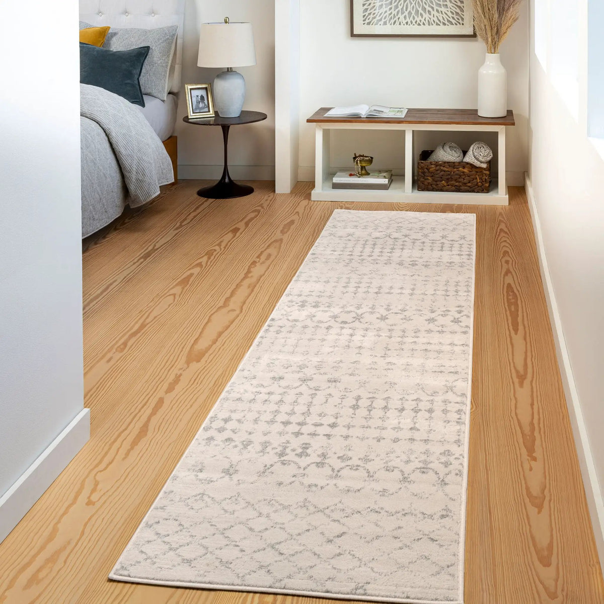 LIVABLISS Roma ROM-2343 Off-White Area Rug