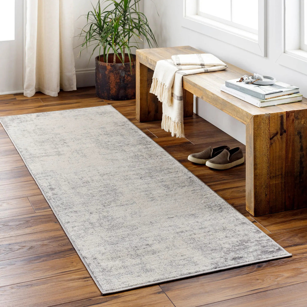 LIVABLISS Roma ROM-2393 Gray Area Rug