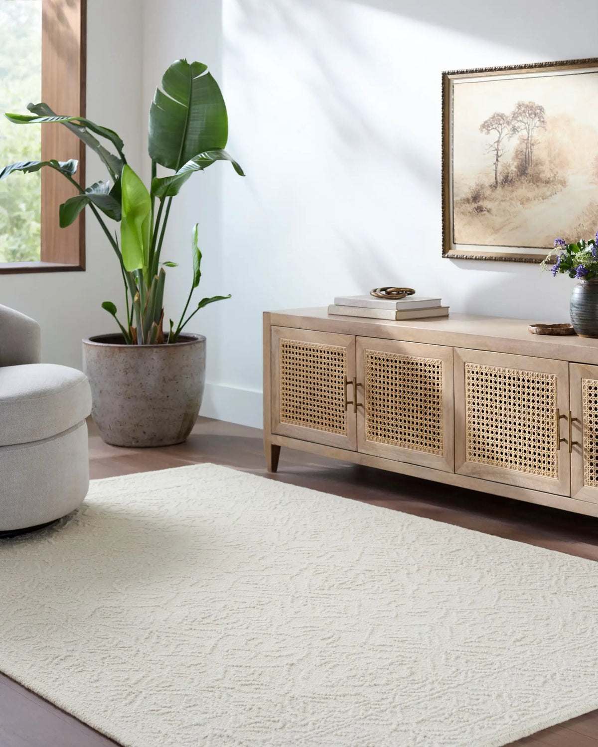 LIVABLISS Sicily SCY-2304 Ivory Area Rug