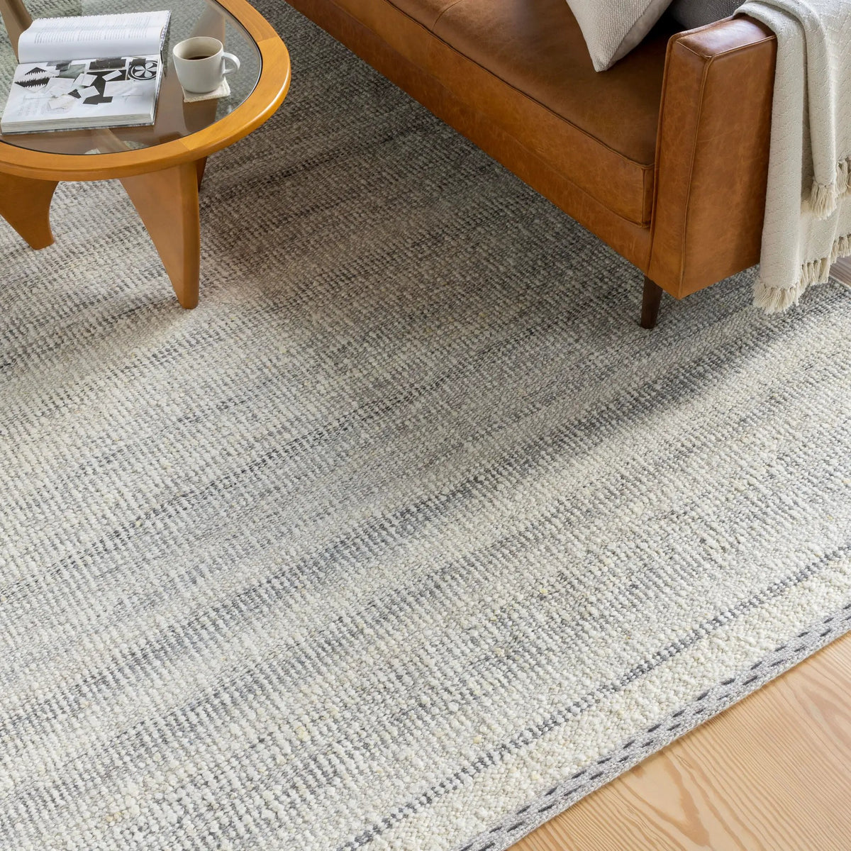 LIVABLISS Sadie SID-2302 Cream Area Rug