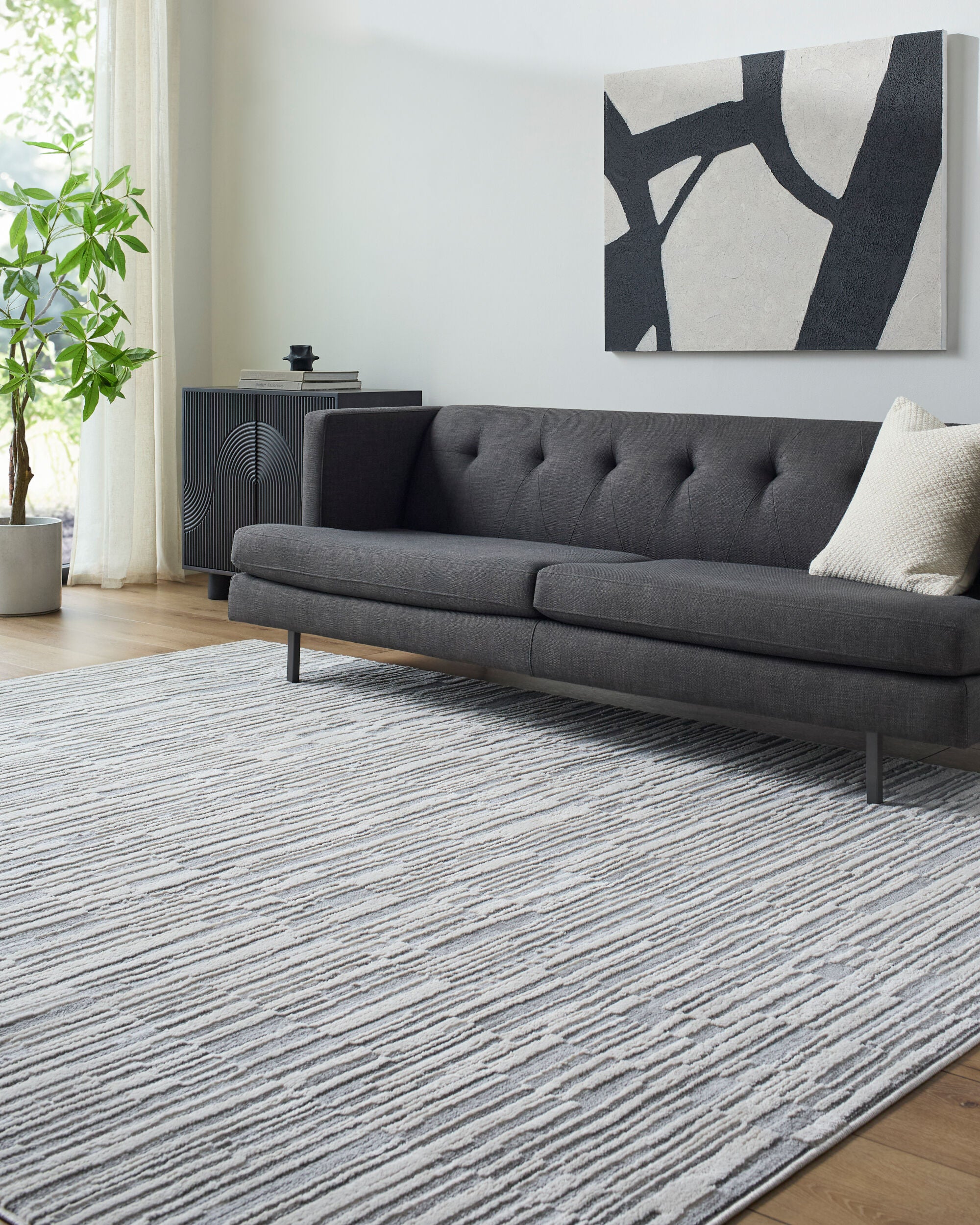 Surya Siyah SIY-2317 Gray Area Rug by LIVABLISS
