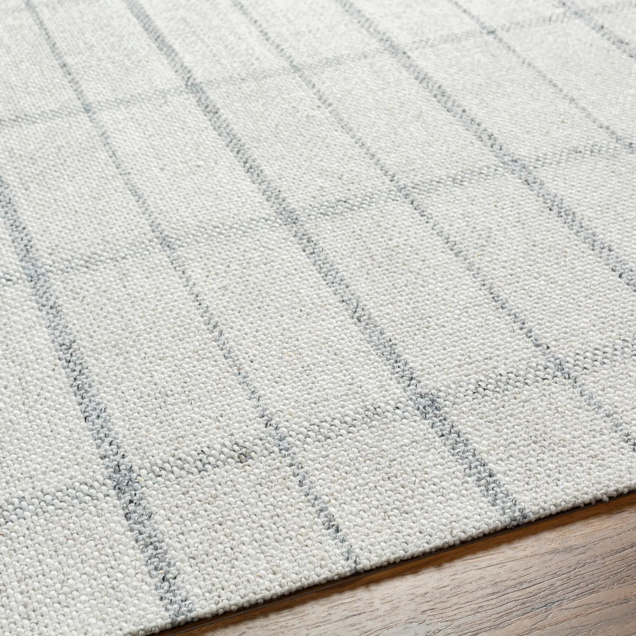 Tartan TAR-2304 Oatmeal Area Rug by LIVABLISS