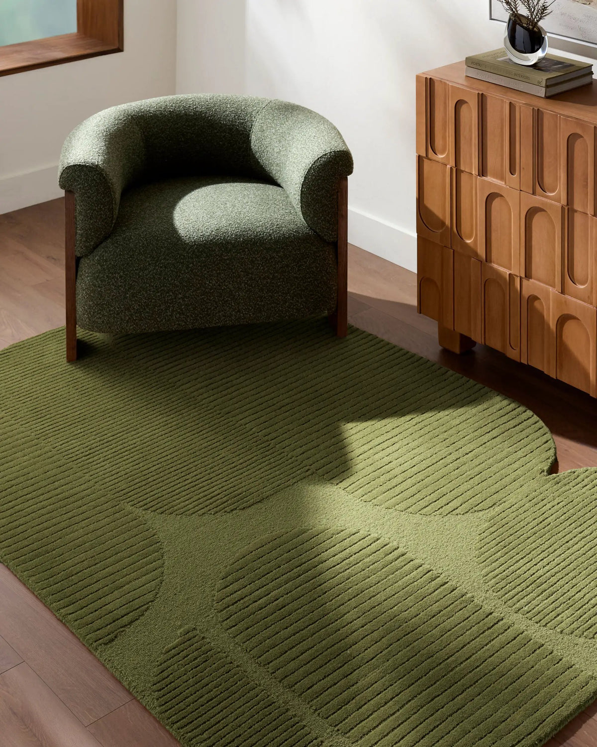 LIVABLISS Tate TTA-2305 Olive Area Rug
