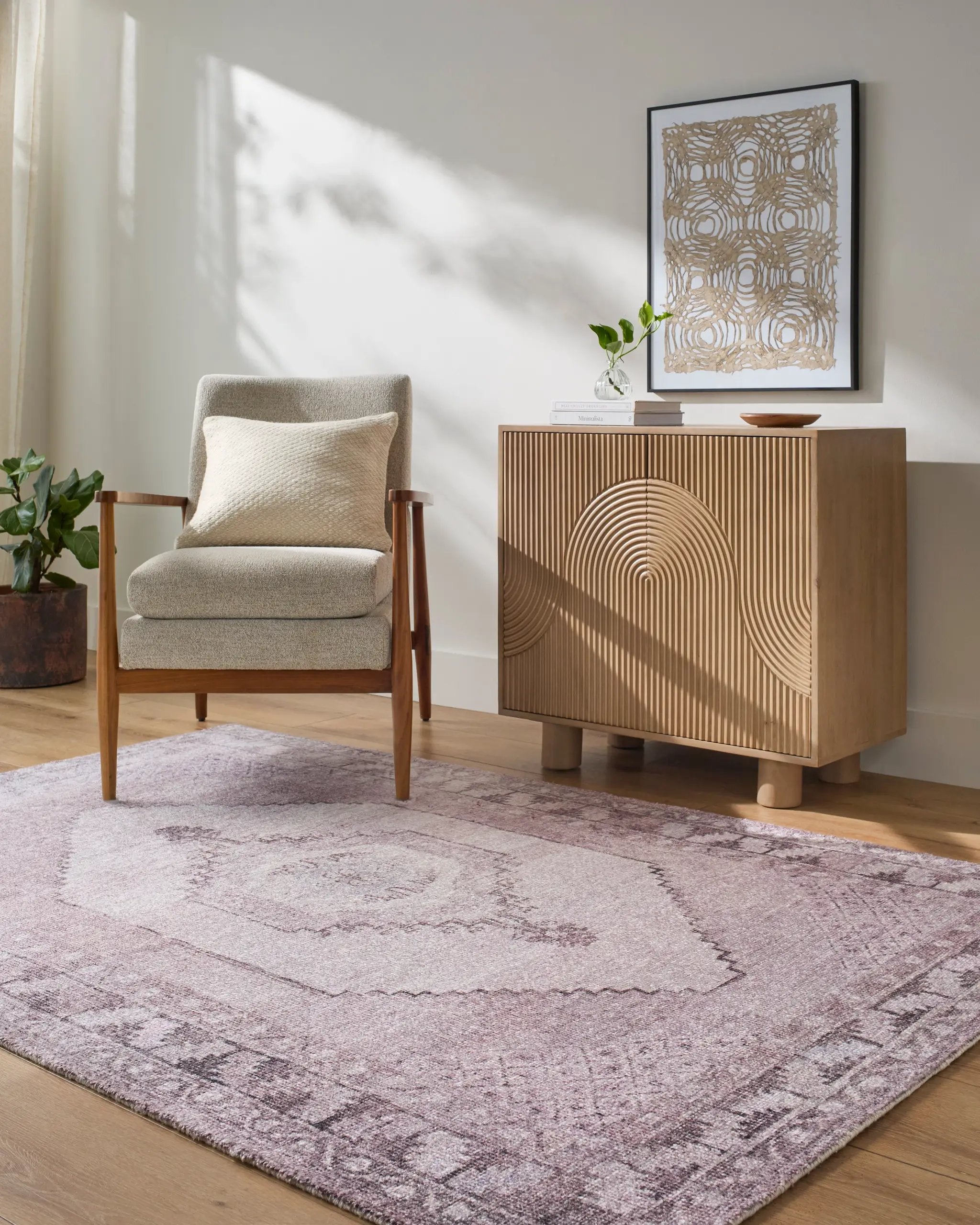 Unique UNQ-2316 Lavender Area Rug by LIVABLISS