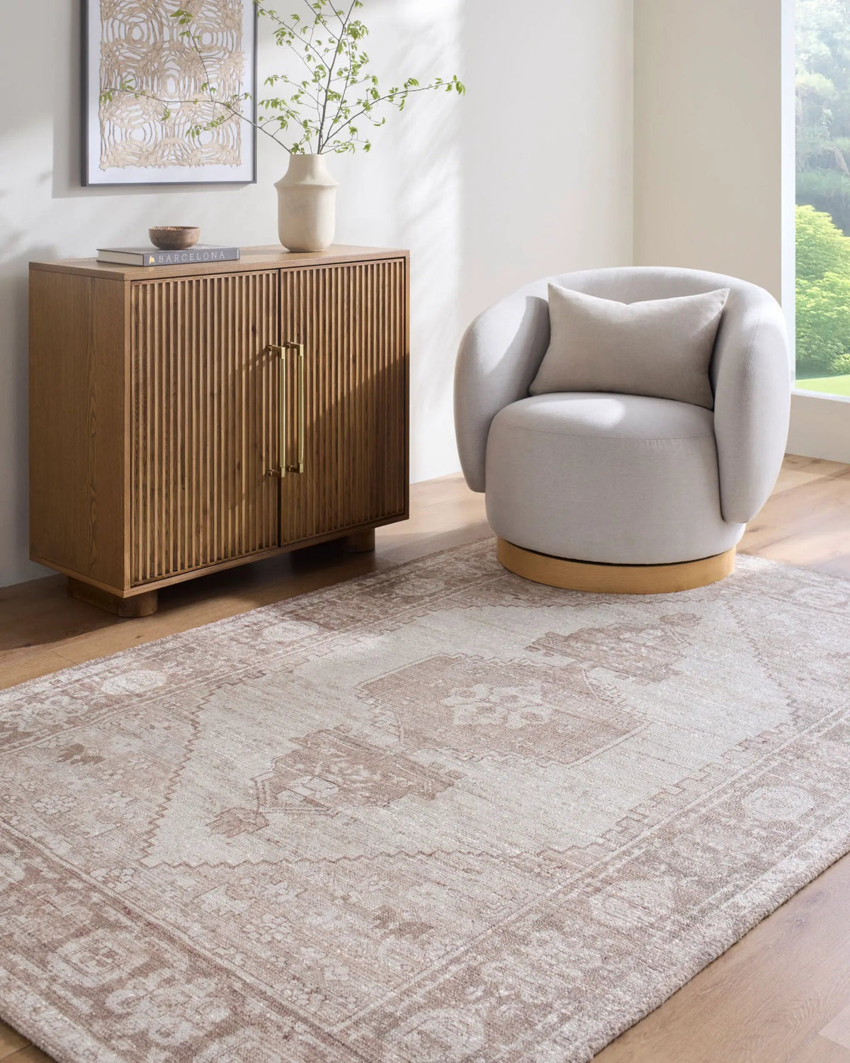 LIVABLISS Unique UNQ-2327 Beige Area Rug
