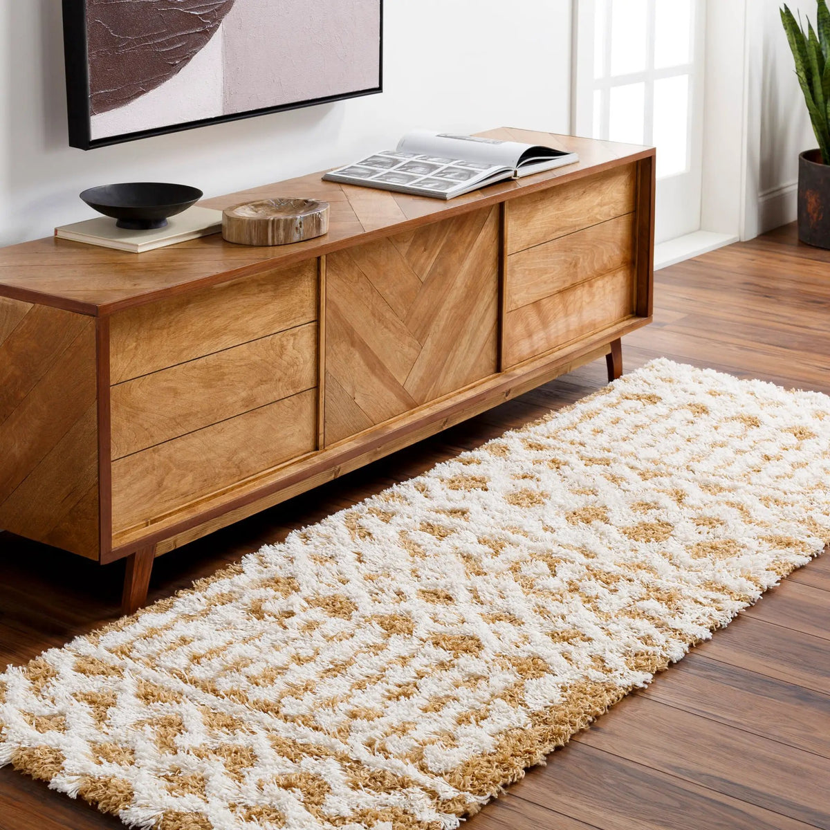 LIVABLISS Urban Shag USG-2340 Camel Area Rug
