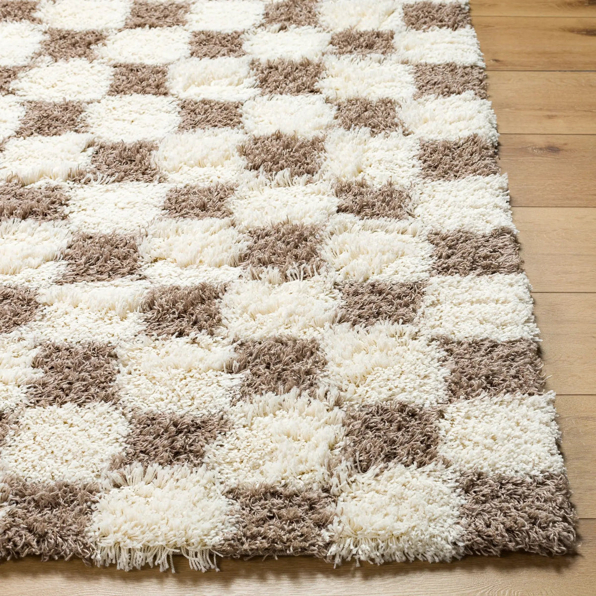 LIVABLISS Urban Shag USG-2348 Brown Area Rug