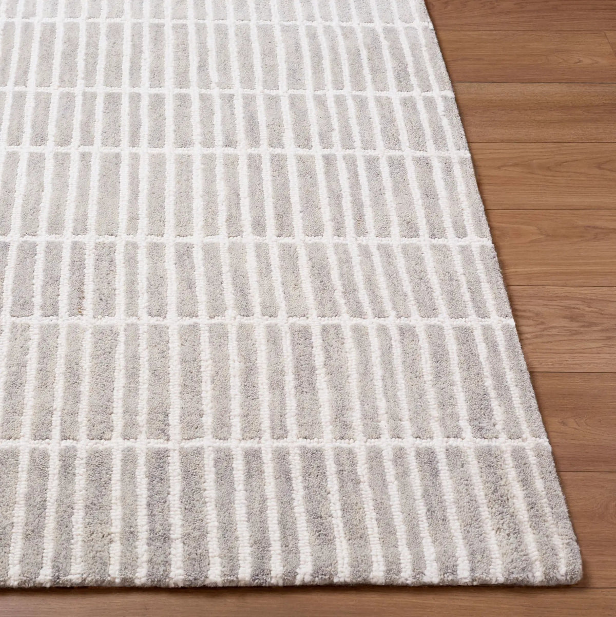 LIVABLISS Vista VIT-2305 Stone-Gray Area Rug