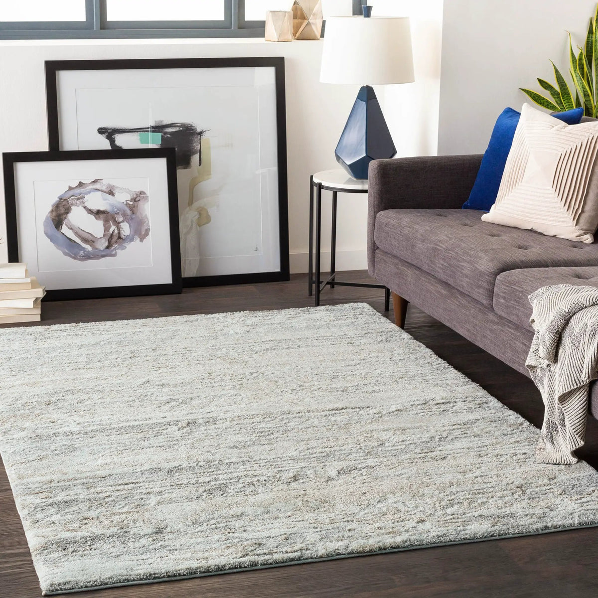 LIVABLISS Venice VNE-2302 Gray Area Rug
