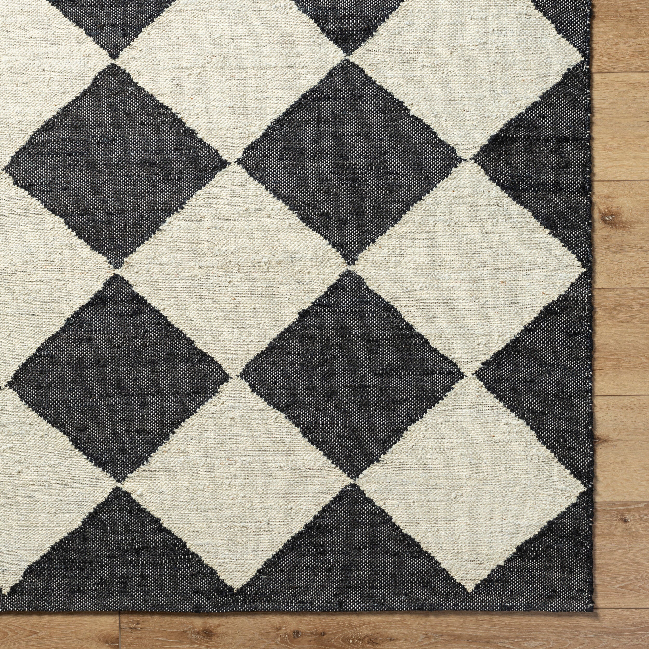 Vivir x LIVABLISS Antho VVAT-2300 Charcoal Area Rug