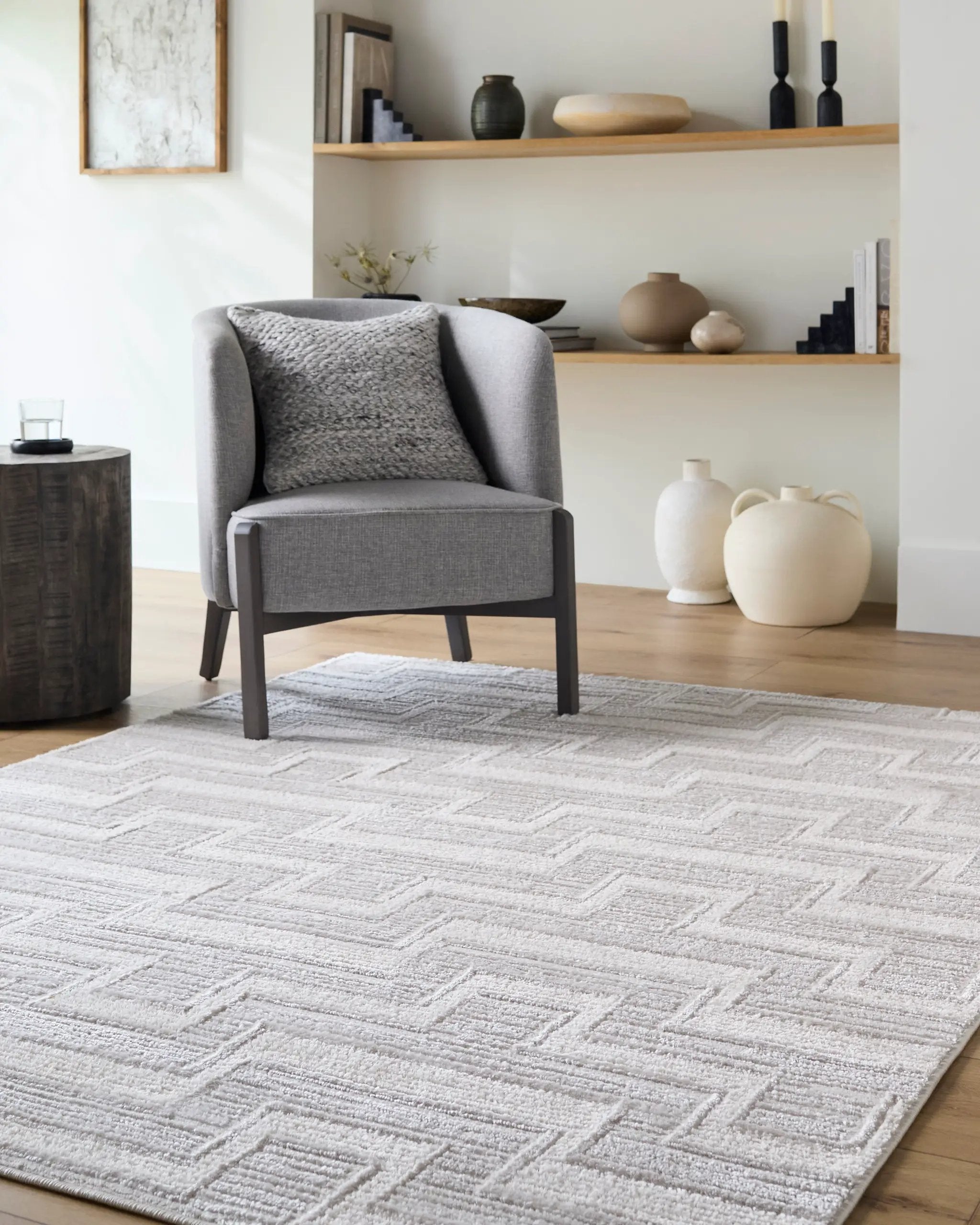 Wolly WOY-2301 Ivory Area Rug by LIVABLISS